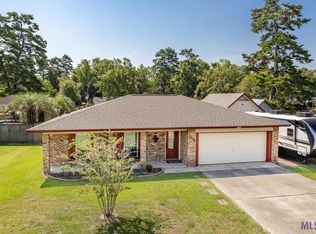 2506 Cavalier Dr, Denham Springs, LA 70726