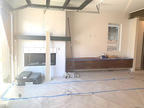 3rd image of 4307 Vallejo St