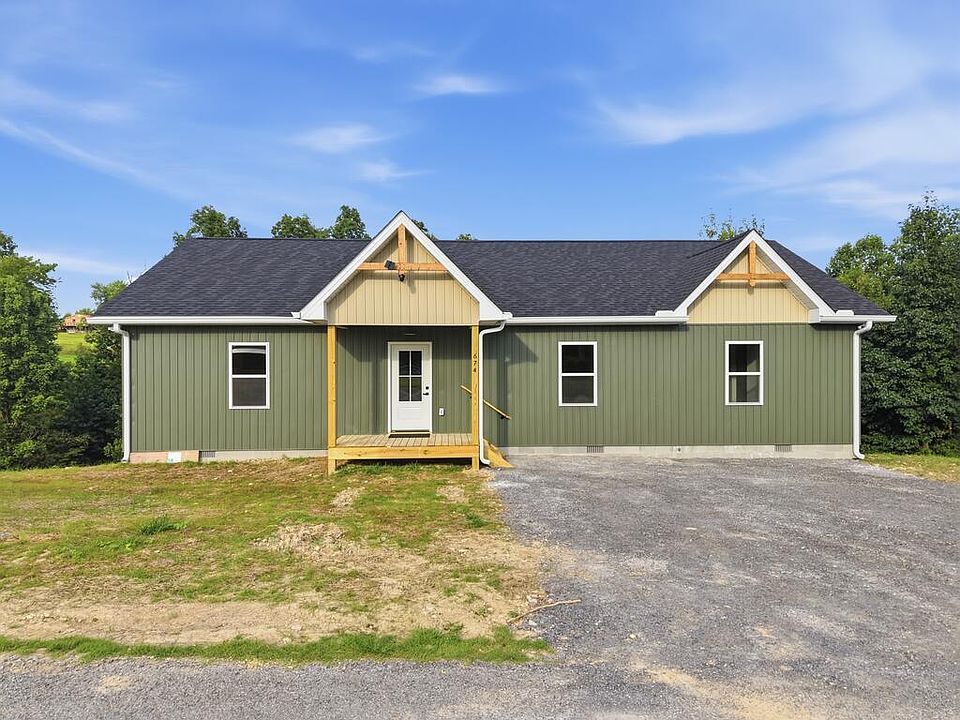 1st image of 674 Dyer Ridge Rd