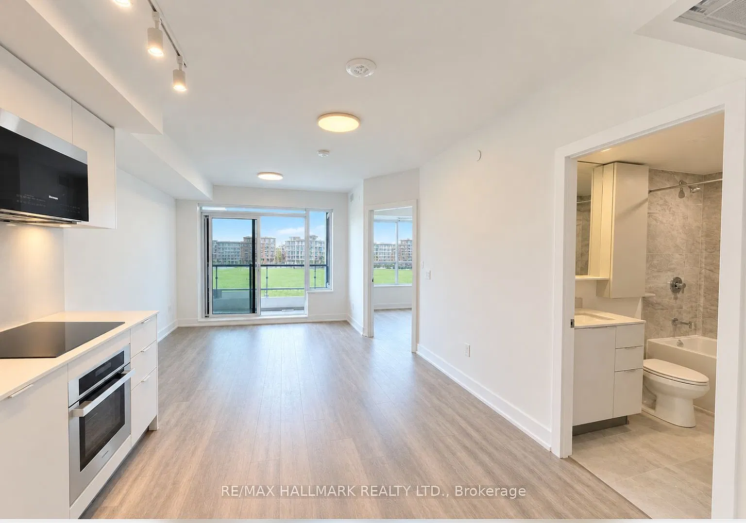 2 bed, $2,550 — Photo 3