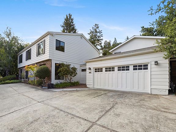 5th image of 955 Siskiyou Dr