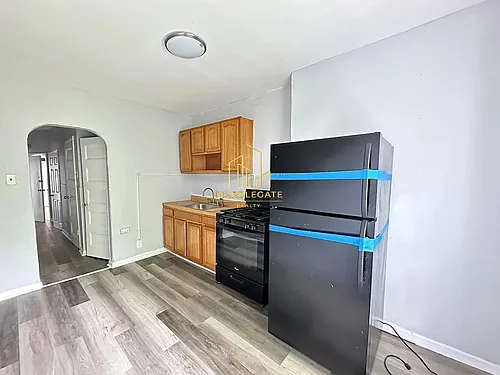 563 Ocean Ave #2A Photo 1
