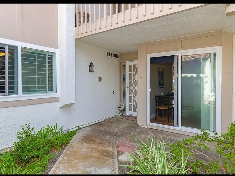 41 Kingston Ct — Photo 12