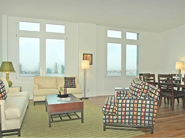 92 Laight Street image 1 of 5