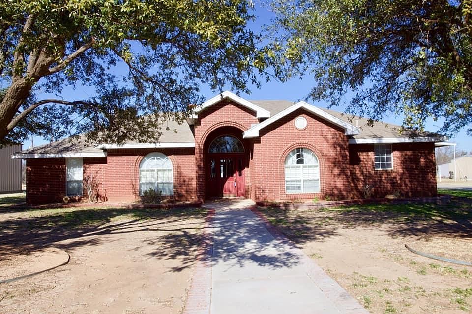 1st image of 308 Echols Dr