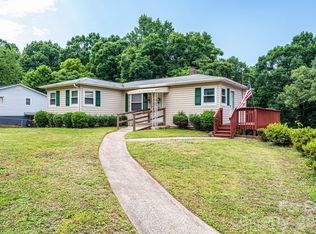 452 Swanson Dr SW, Lenoir, NC 28645