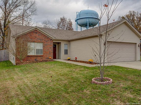 2nd image of 912 Twin Oaks Dr
