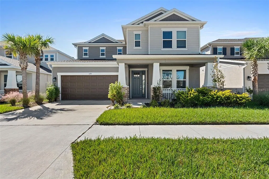 5 bed, 3.5 bath, 3053 sqft, $4,500 — Photo 1