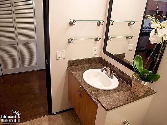 4th image of 1551 4th Ave Unit 404