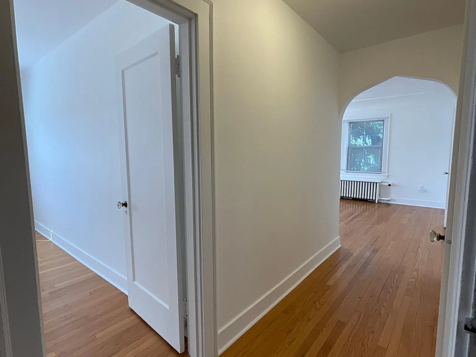 1 bed, 800 sqft, $1,995 — Photo 4