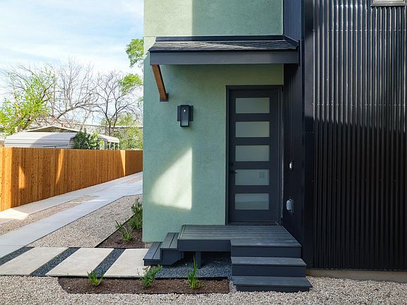 5th image of 2818 E 22nd St #2