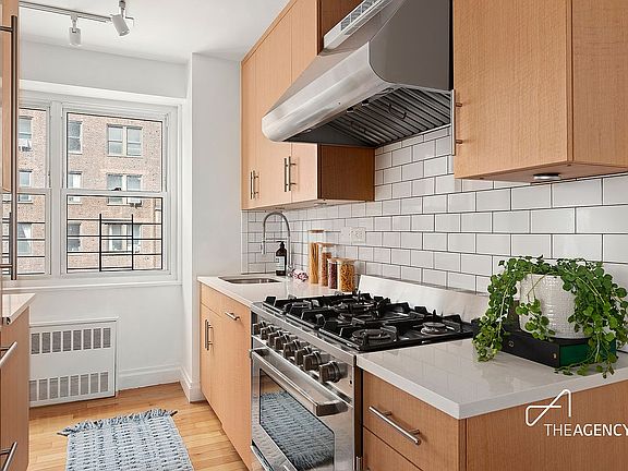 5th image of 400 E 54th St APT 7C
