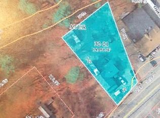 183 W Main St, Ayer, MA 01432