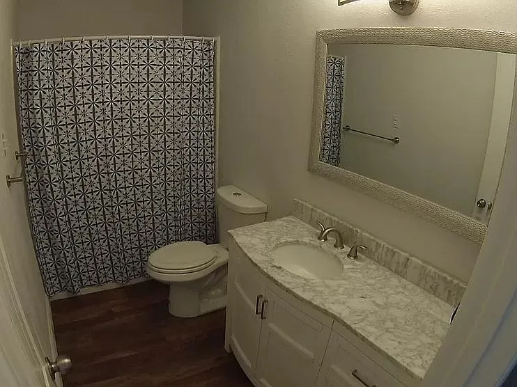 4 bed, 1727 sqft, $1,900 — Photo 3