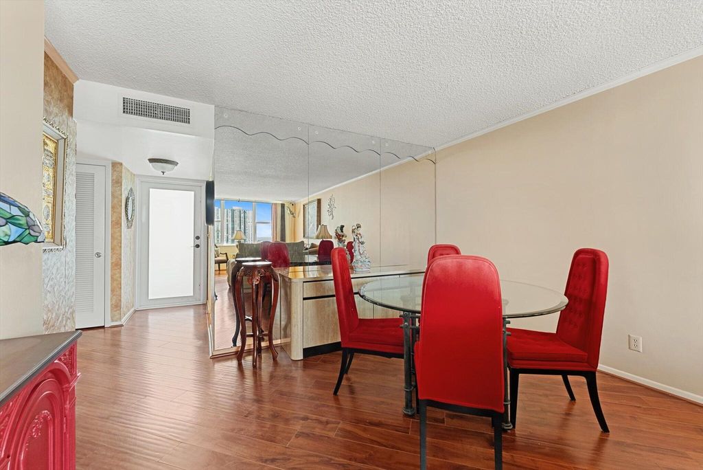 201 N Ocean Boulevard #1102, photo 9