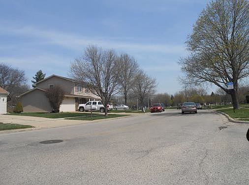 2nd image of 1619 Sheffield Dr