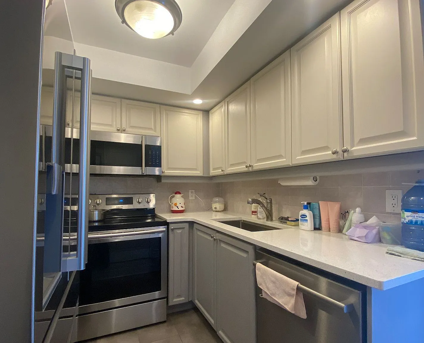 2 bed, $2,900 — Photo 3