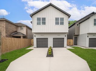 7118 Eastwood St, Houston, TX 77021