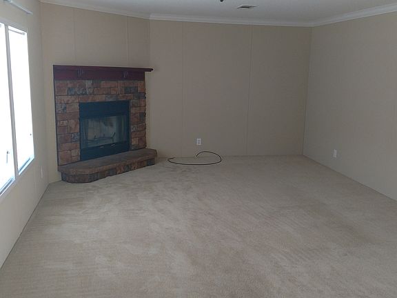 4th image of 17845 SE 90th St