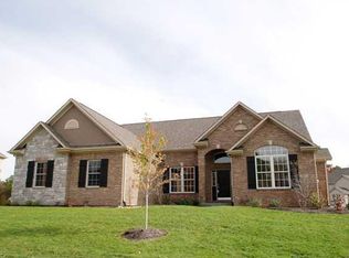 6875 Glory Maple Dr, McCordsville, IN 46055