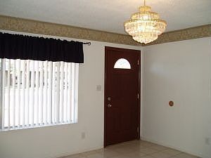 5th image of 7709 W Pinchot Ave