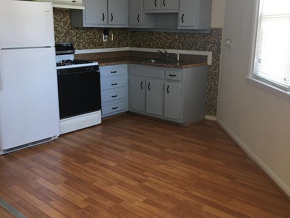 4th image of 8133 Cresco Ave APT 2A