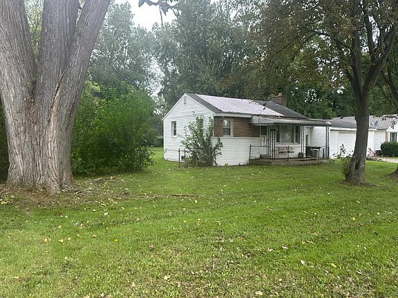 3rd image of 15154 Beech Daly Rd