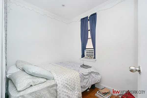Rented by Keller Williams NYC | media 22