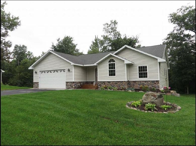 1st image of 115 Vadnais Ln