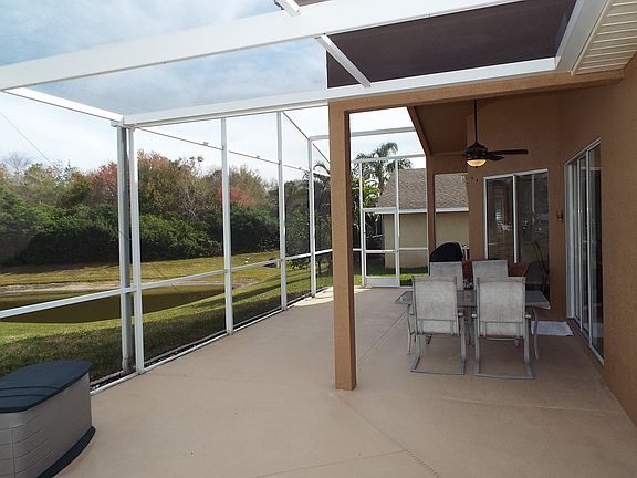 5th image of 1211 Paradise Lake Dr