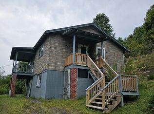 175 Buchanan St, Spruce Pine, NC 28777