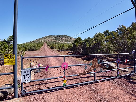 2nd image of 1195 E Chaparral Ln Lot 9