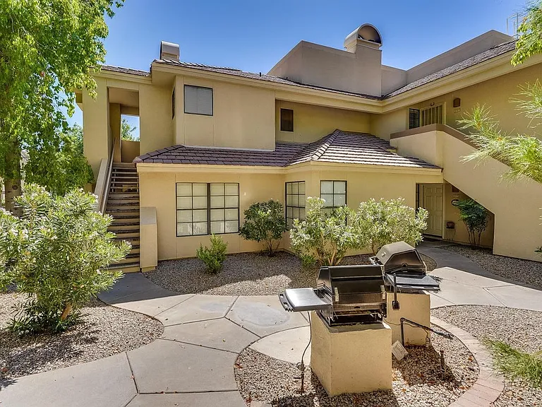 6885 E Cochise Rd #206 — Photo 21