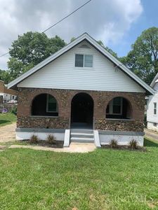 1689 Grand Ave, Cincinnati, OH, 45204