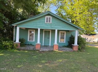 83 E Pope St, Coats, NC 27521