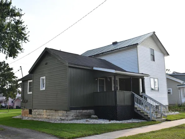 36 8th Street, Fond Du Lac, WI 54935