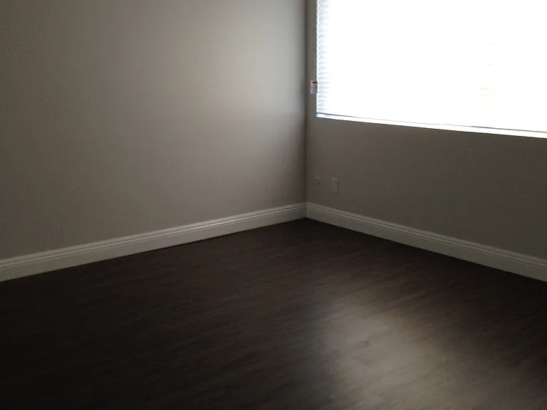 333 Virginia St — Photo 8