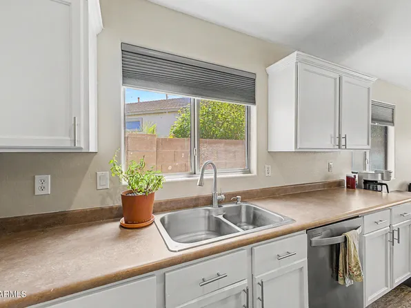 15435 W MESCAL Street, Surprise, AZ 85379