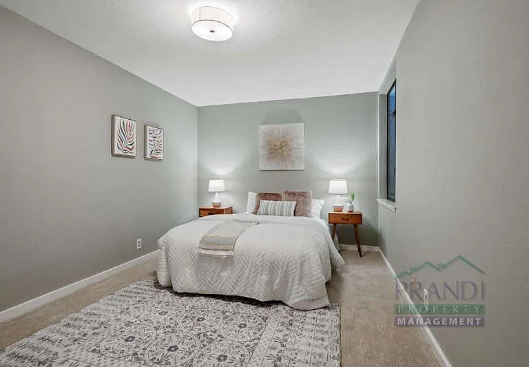 181 Professional Center Pkwy — Photo 16