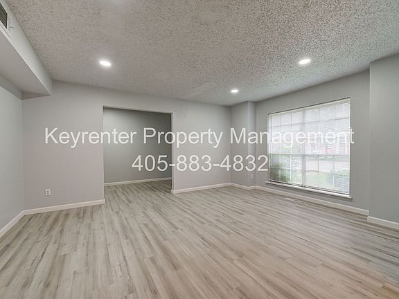 3rd image of 1309 Crown Point Ave APT 4