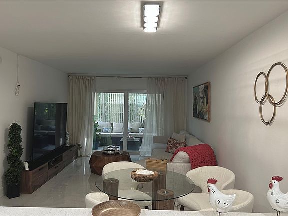 4th image of 3060 Holiday Springs Boulevard #102