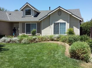 2704 E Kelso Ave, Fresno, CA