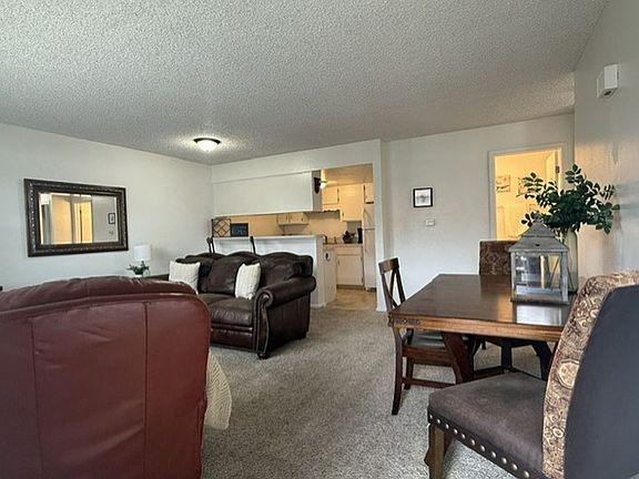 2nd image of 1522 Trent Ct APT 15
