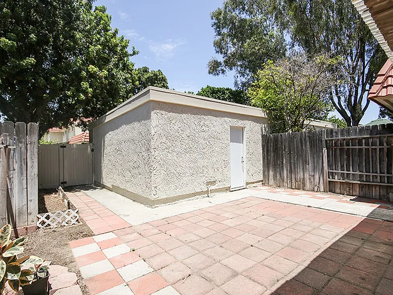 12883 Newhope St — Photo 29