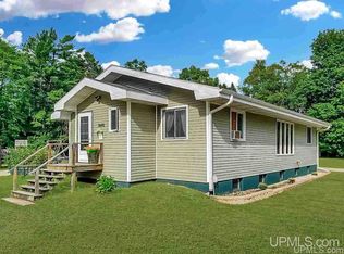 3688 L.15 Ln, Escanaba, MI 49829