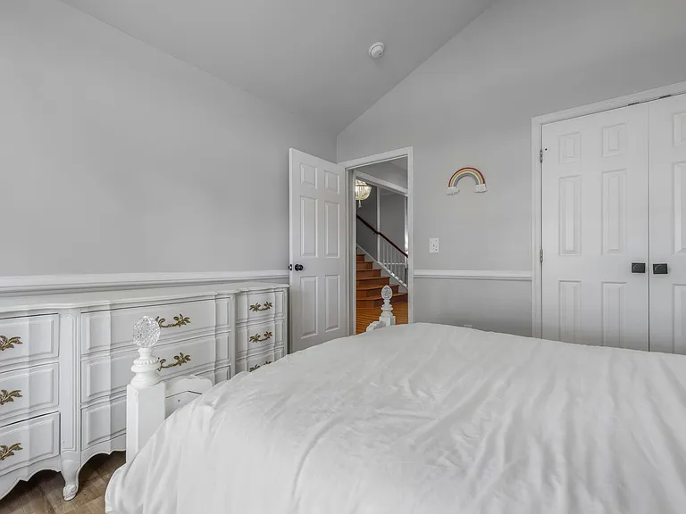 137 Whispering Woods Pl — Photo 47