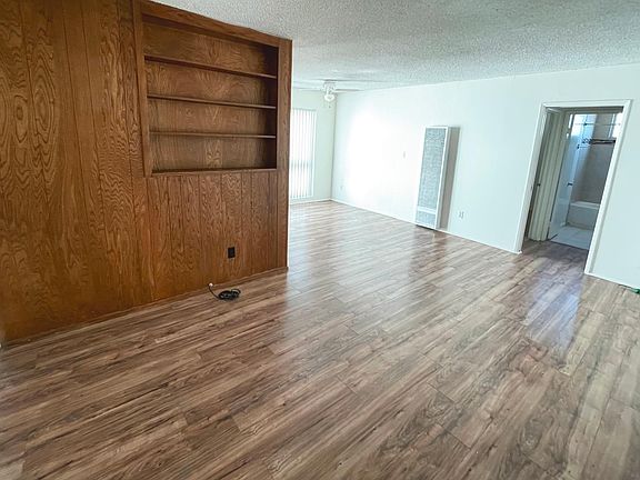 4th image of 1261 Grand Ave APT 8
