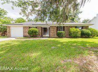 165 Whippoorwill Ln, Richmond Hill, GA 31324