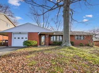 60 Catalpa Dr, Springboro, OH 45066