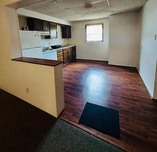 108B Farragut Ave Photo 1